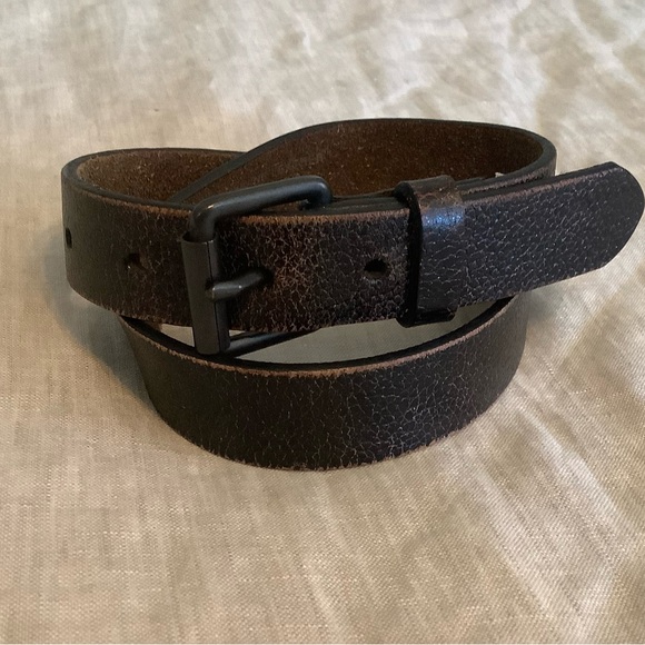 GAP toddler boys distressed leather belt, Age 2-5 years, EUC - Picture 1 of 7